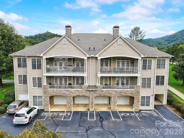 103 Glenview Lane