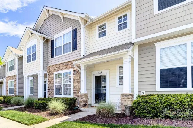 226 Dawn Mist Lane, Fort Mill, SC, 29708