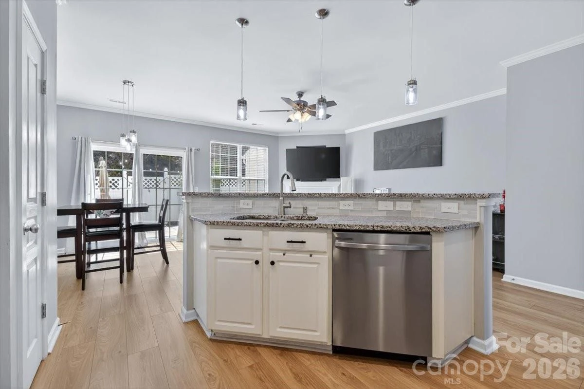 226 Dawn Mist Lane - Photo 10