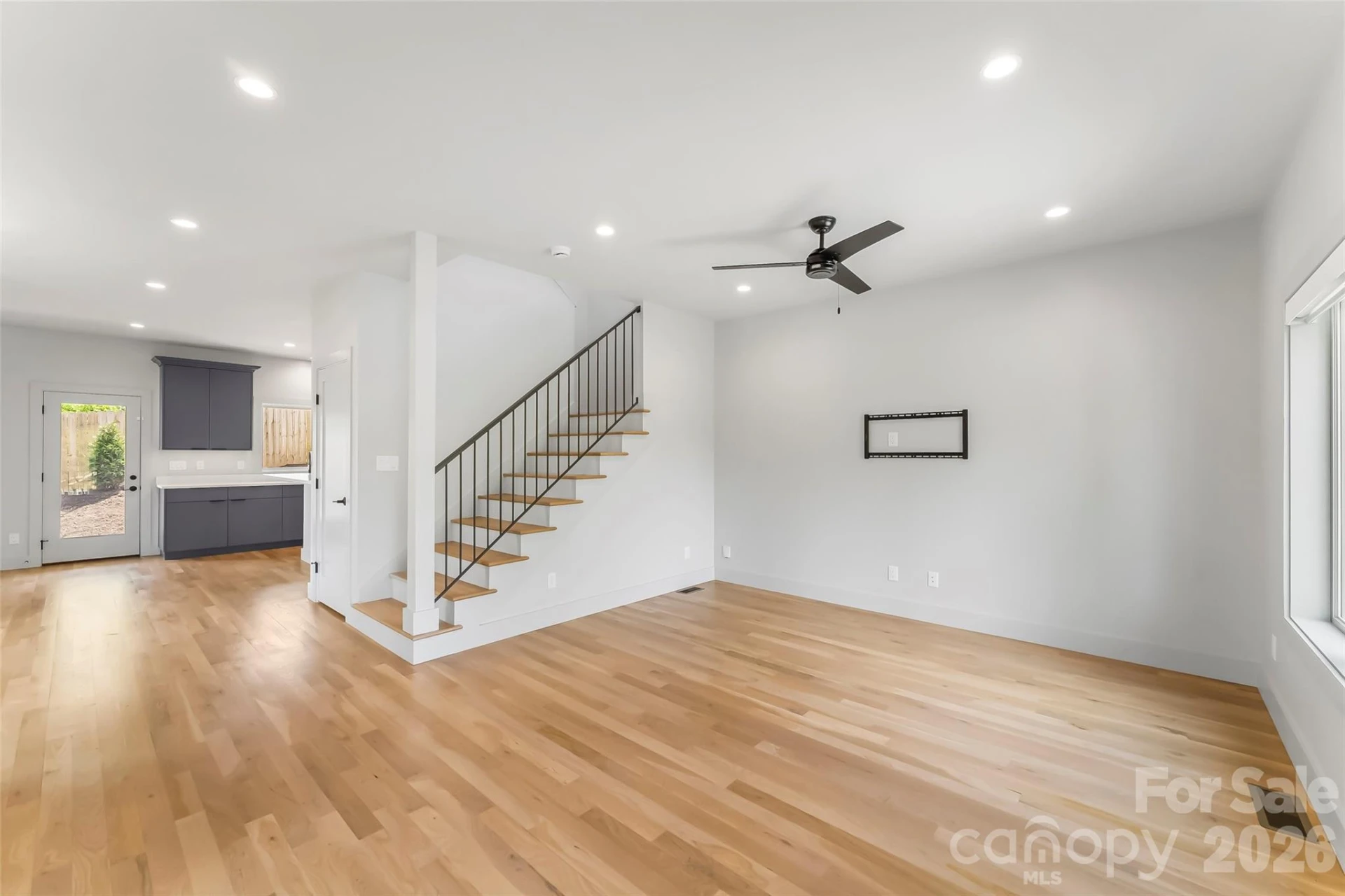 34 Fern Street - Photo 4