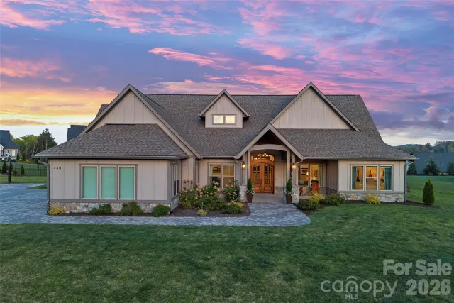 480 Daniel Circle Drive, Mills River, NC, 28759