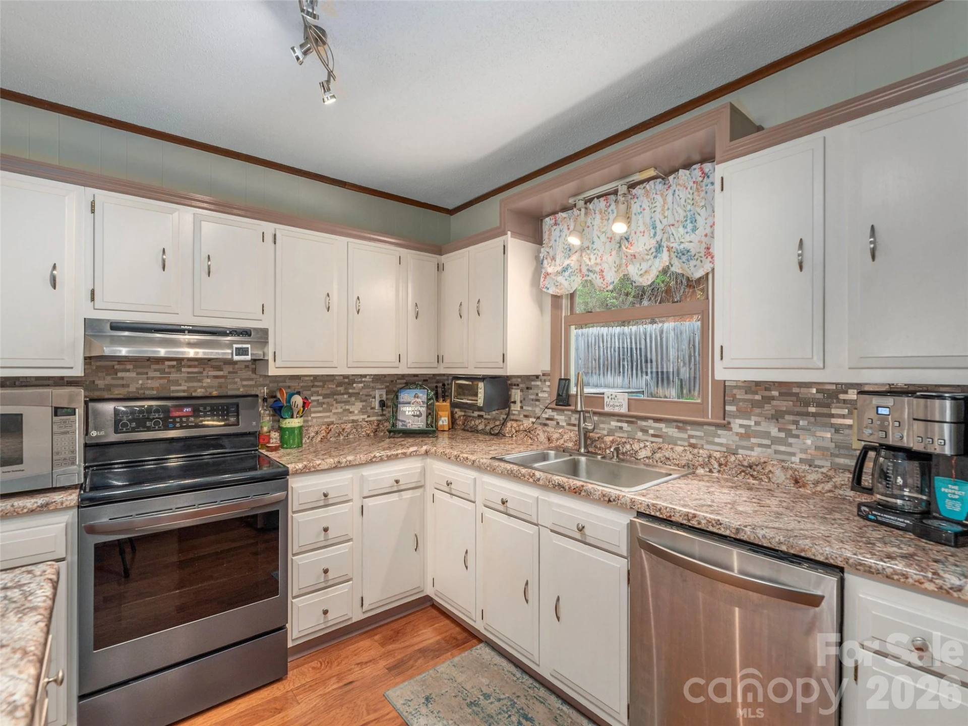 444 Martin Branch Road - Photo 10
