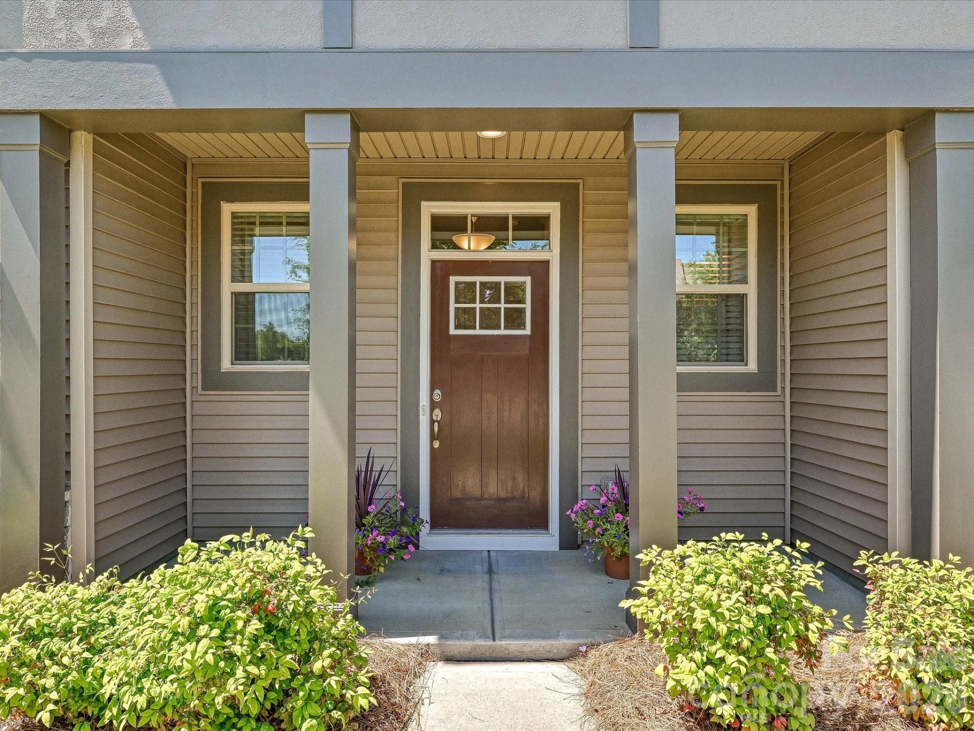 9238 Glenburn Lane - Photo 2