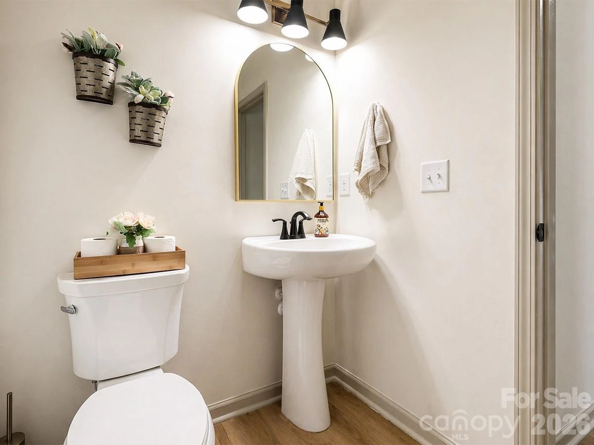 8241 Cousins Court - Photo 8