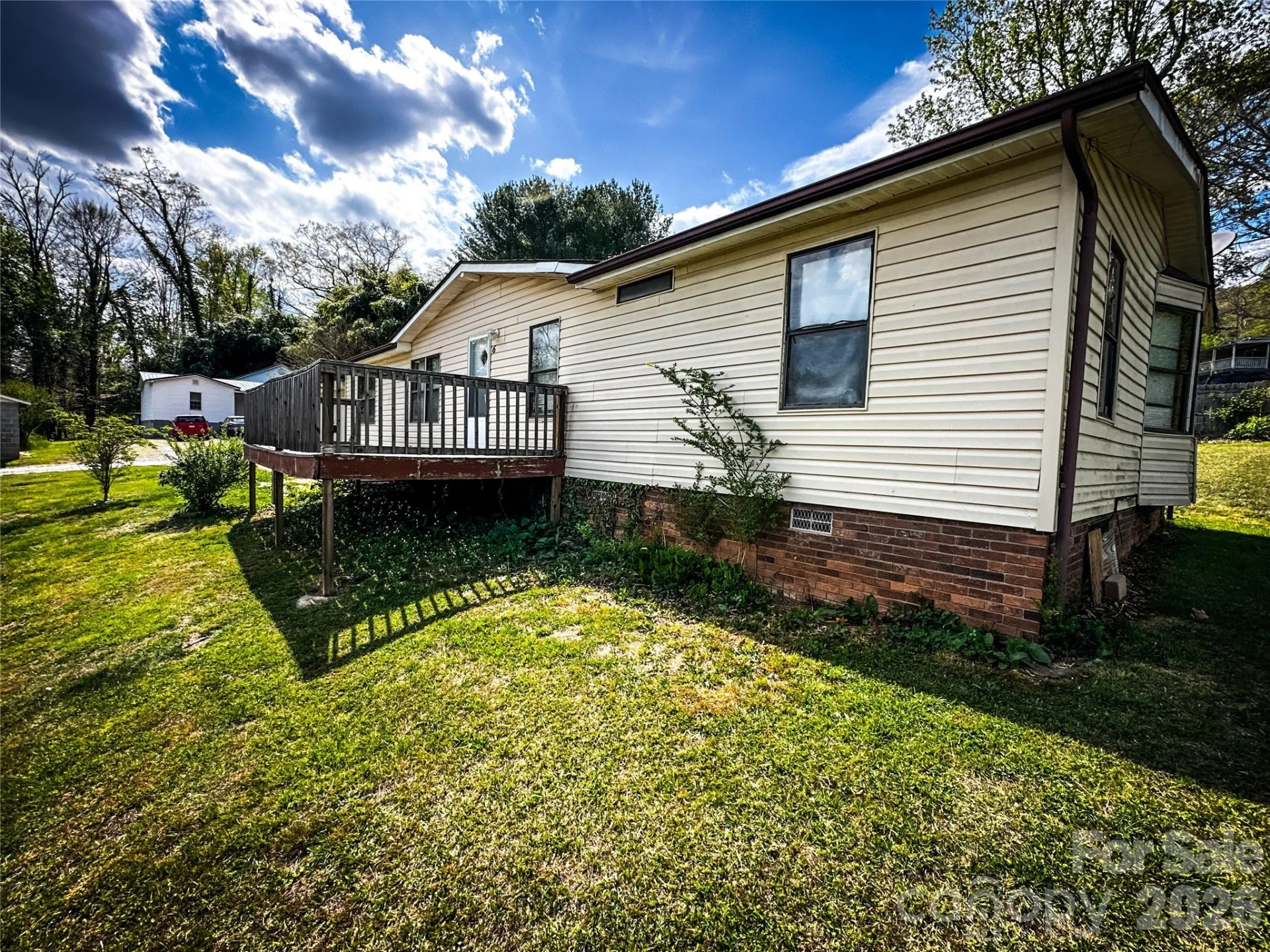 6 Lake Eden Circle - Photo 2