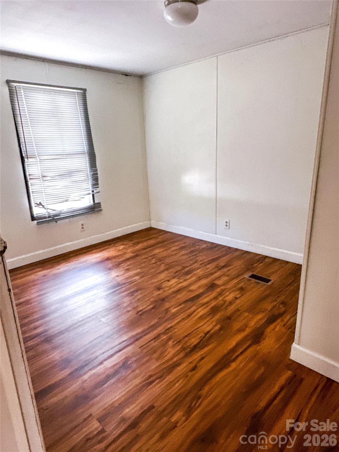 6 Lake Eden Circle - Photo 13