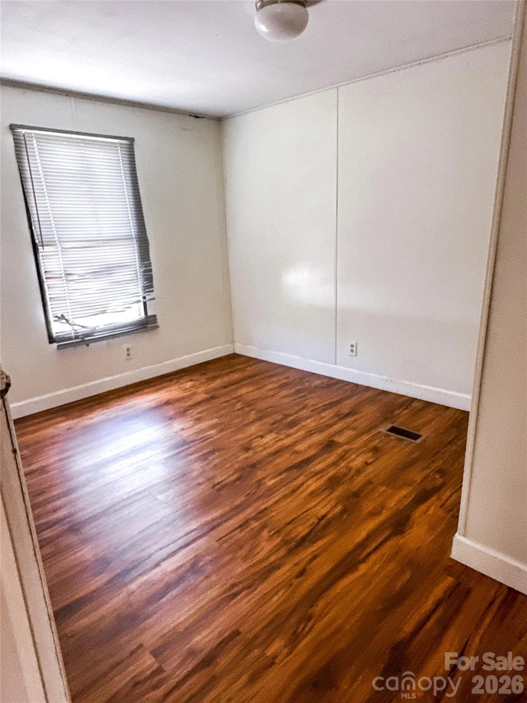 6 Lake Eden Circle - Photo 13