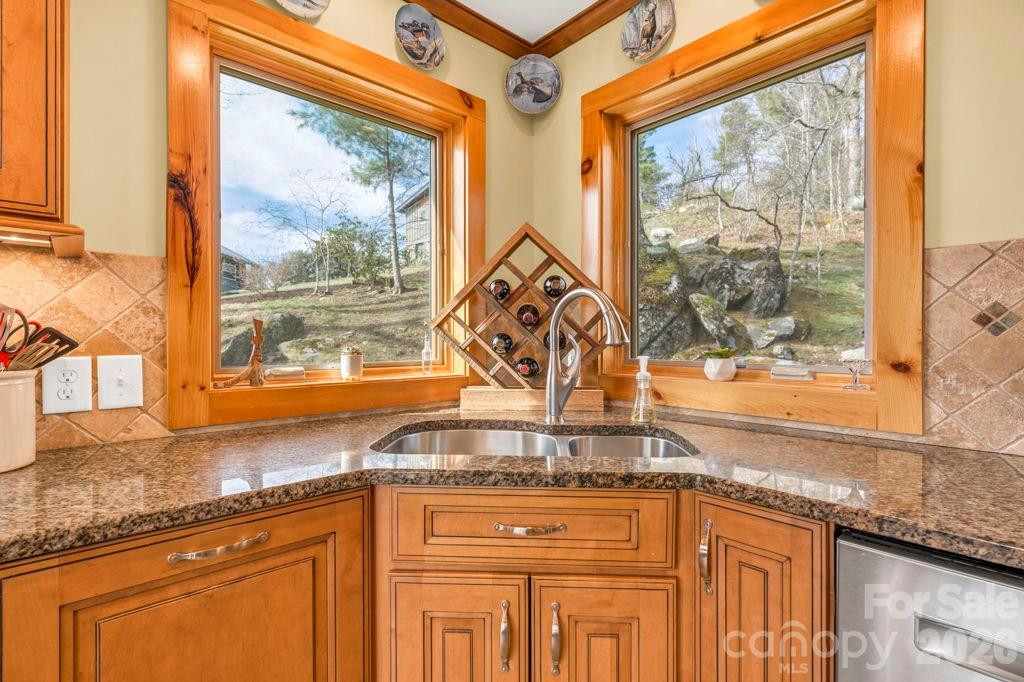 7054 Grandview Circle - Photo 20