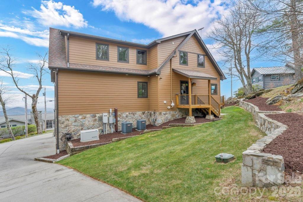 7054 Grandview Circle - Photo 7