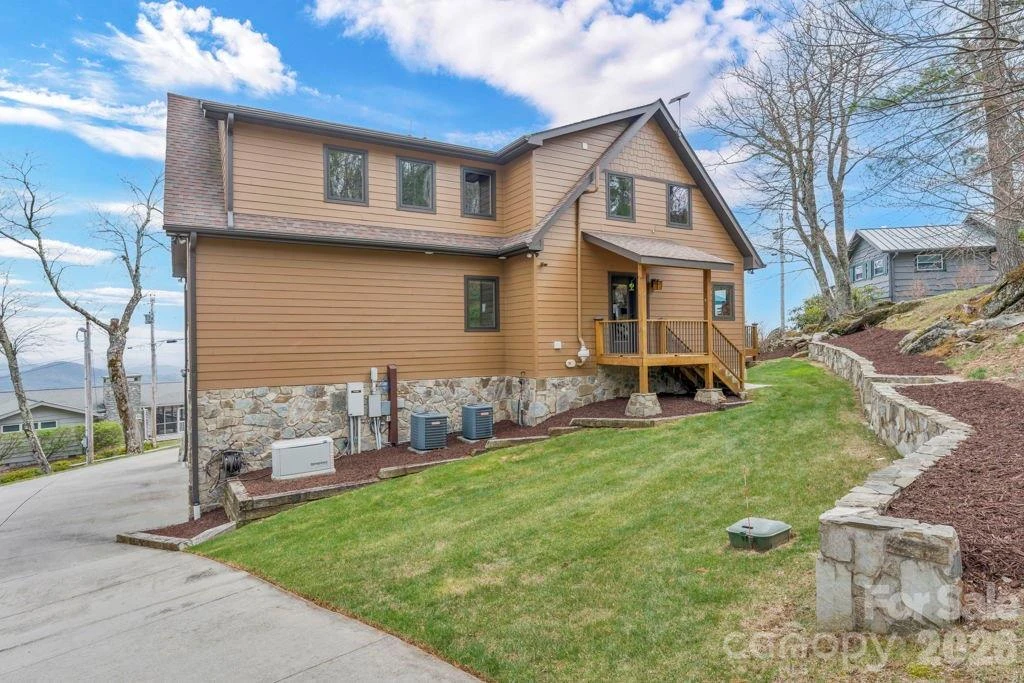 7054 Grandview Circle - Photo 7
