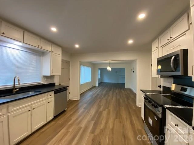 640 Edgewood Drive - Photo 40