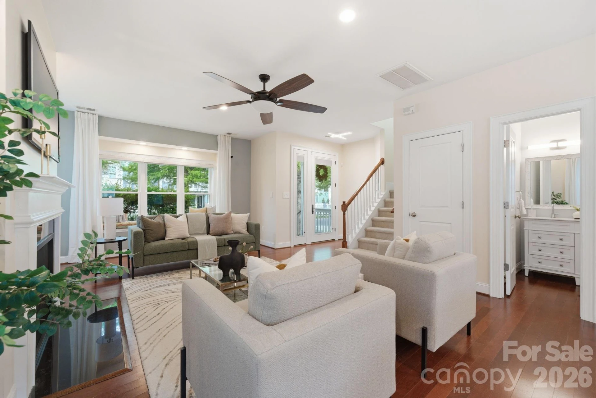 1919 Lela Avenue - Photo 4