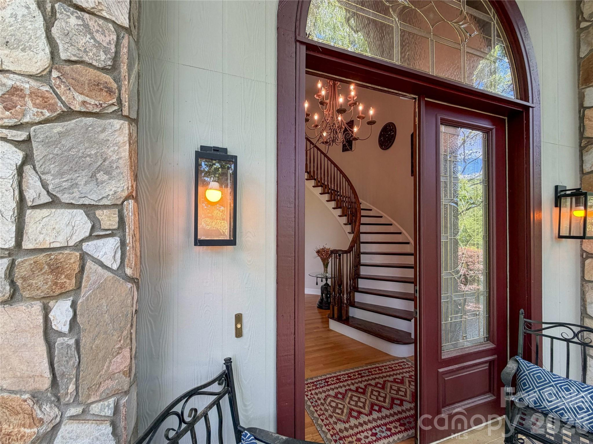 556 Quail Ridge Boulevard - Photo 4