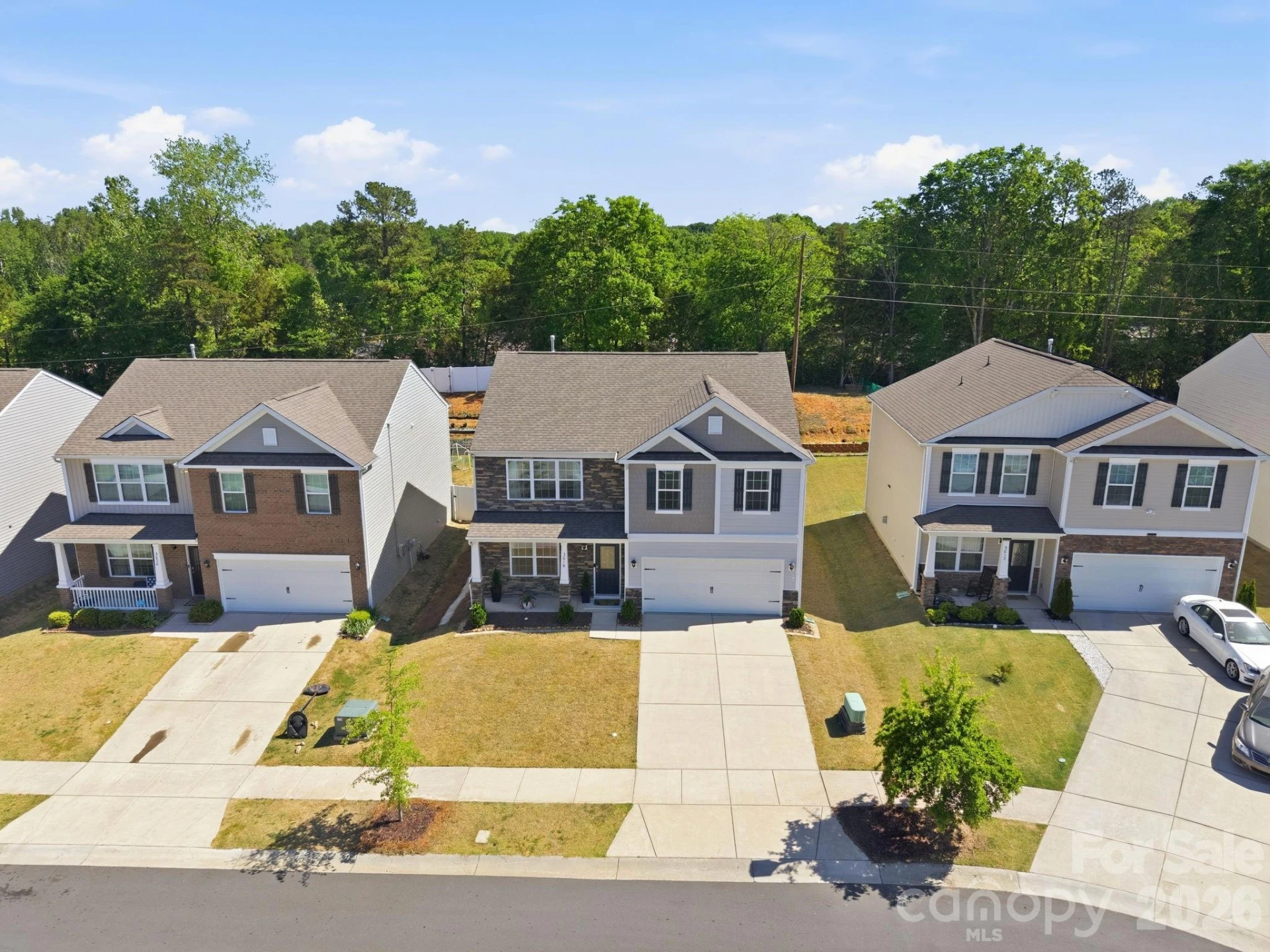 3016 Platinum Pointe Drive - Photo 2