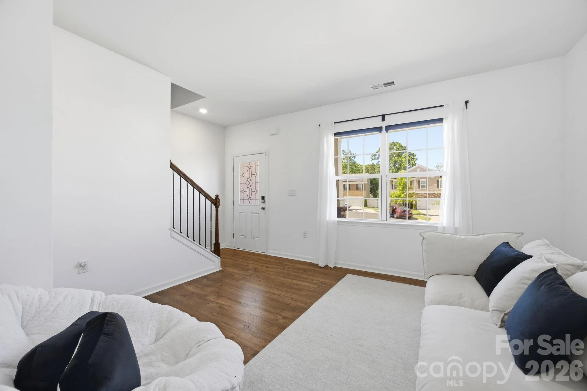 3016 Platinum Pointe Drive - Photo 4
