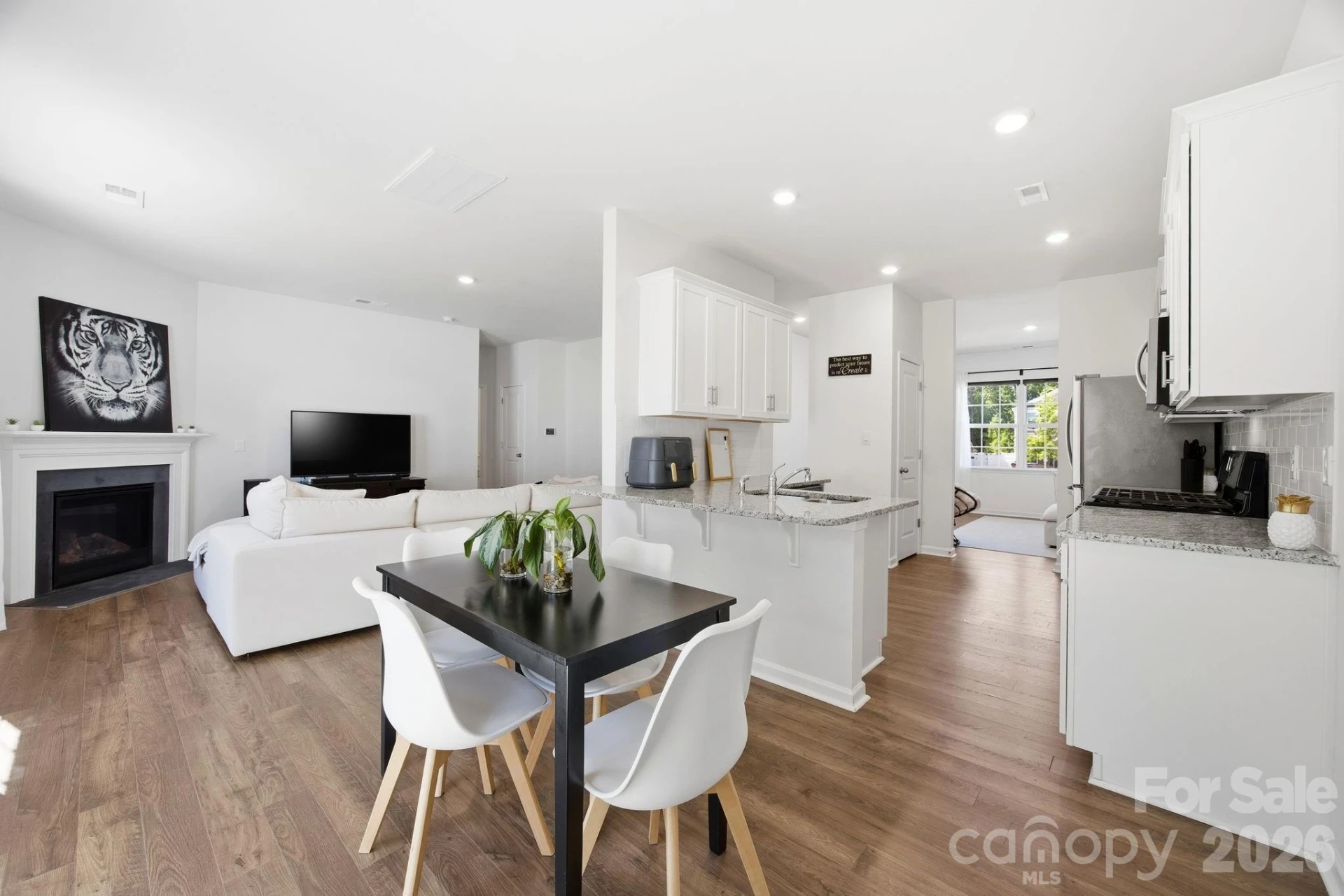 3016 Platinum Pointe Drive - Photo 9