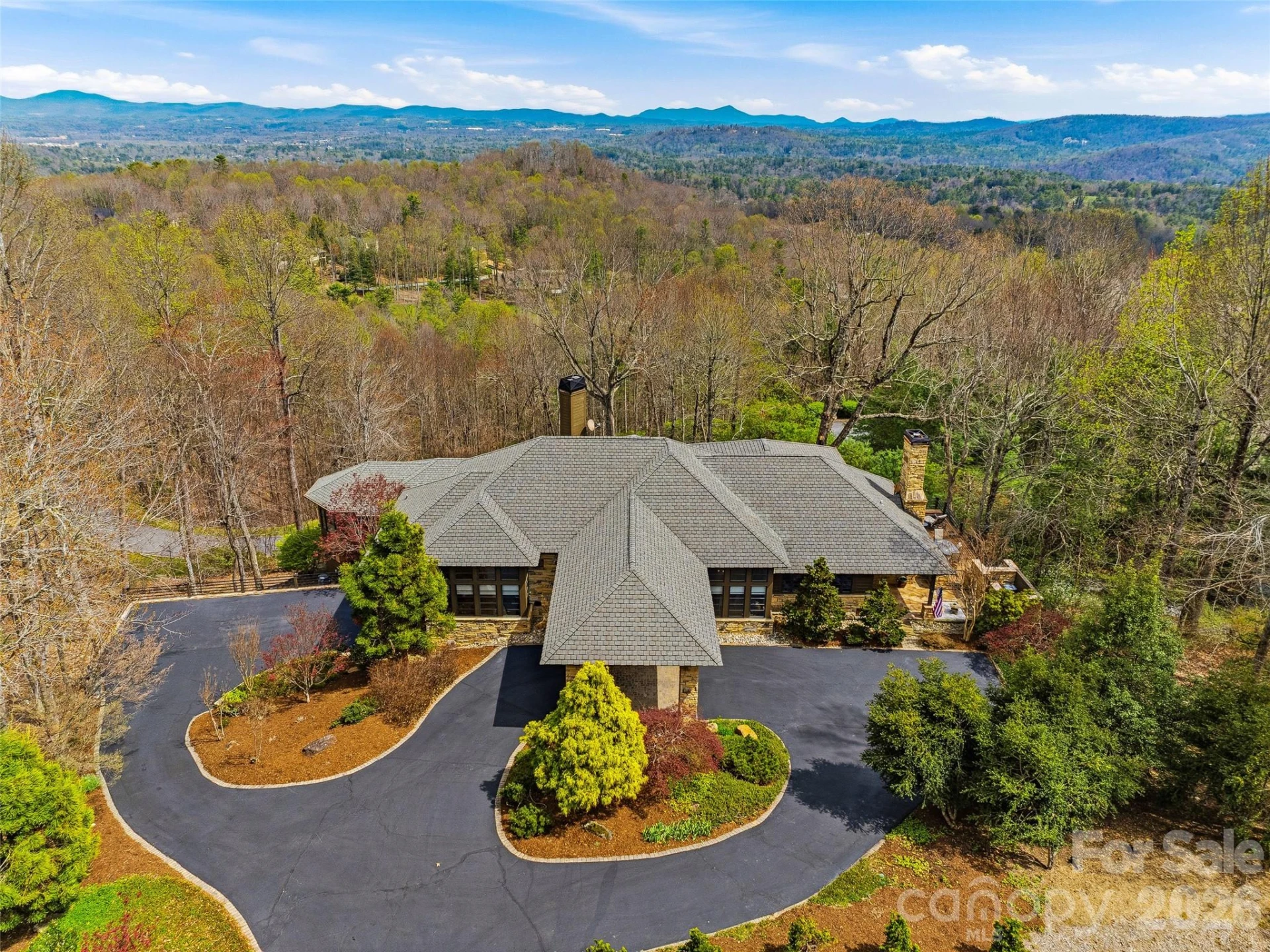 1000 McFarlane Way