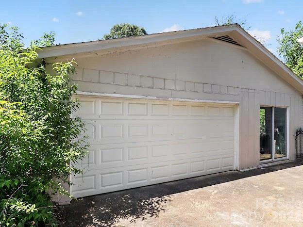3025 Dunaire Drive - Photo 41