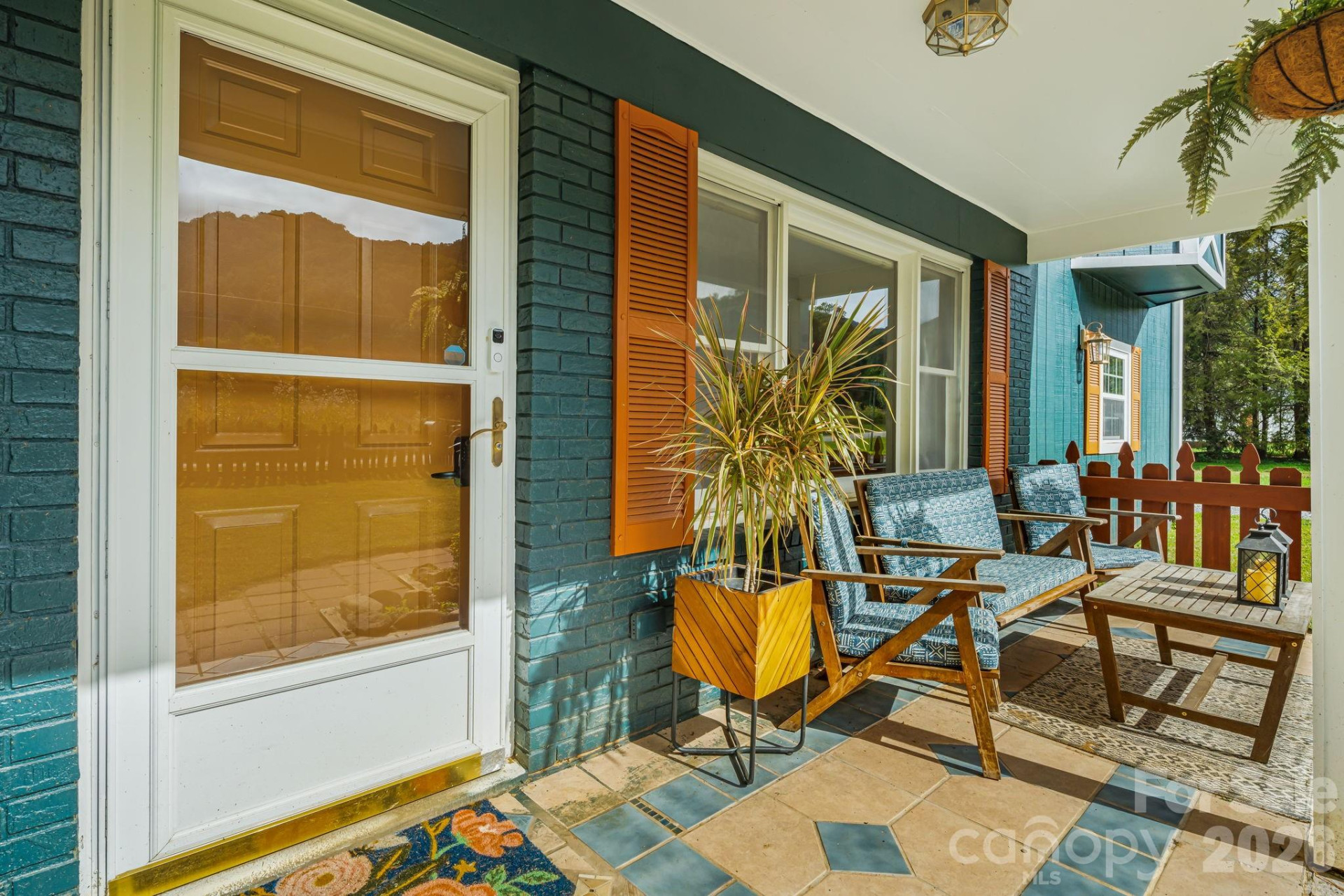 25 Pinewood Drive - Photo 3