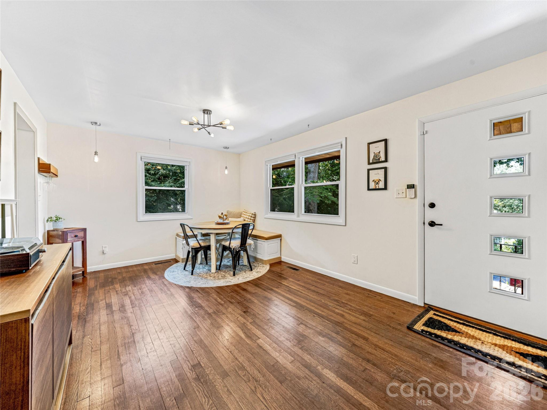 44 Broadview Avenue - Photo 3