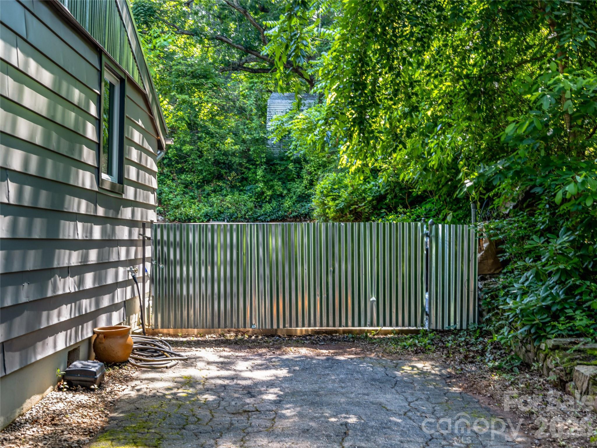 44 Broadview Avenue - Photo 31