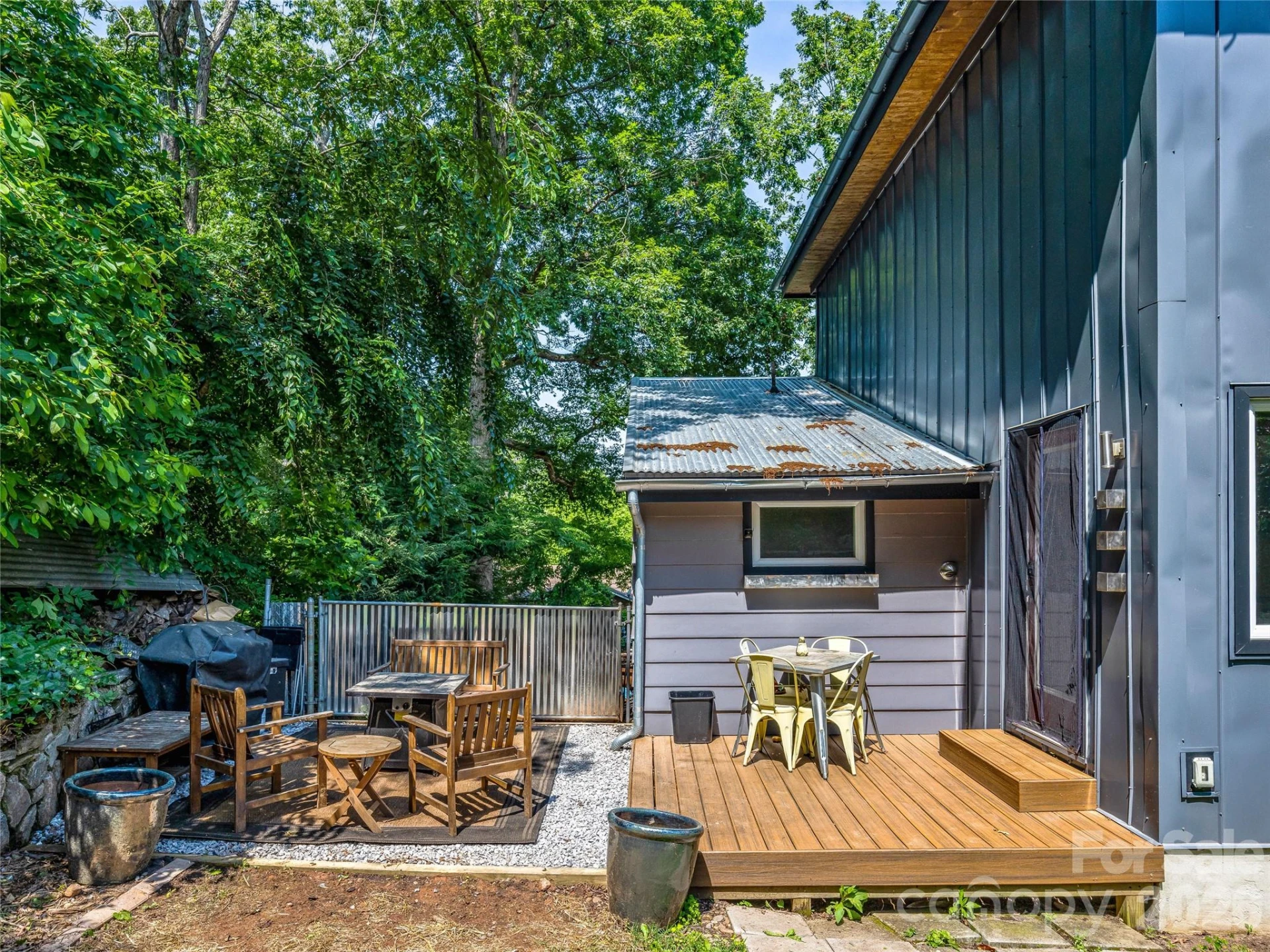 44 Broadview Avenue - Photo 38