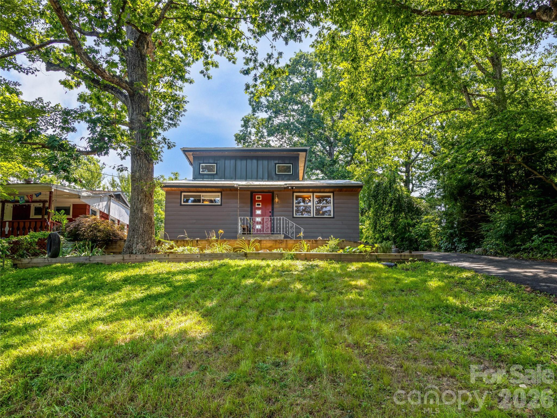 44 Broadview Avenue - Photo 42