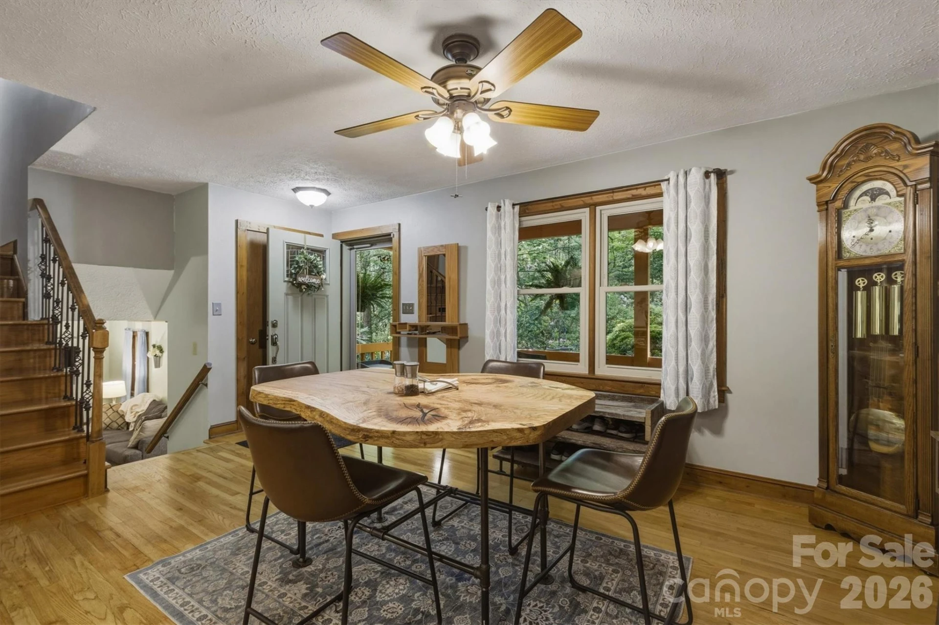 3432 Ridgewood Drive - Photo 5