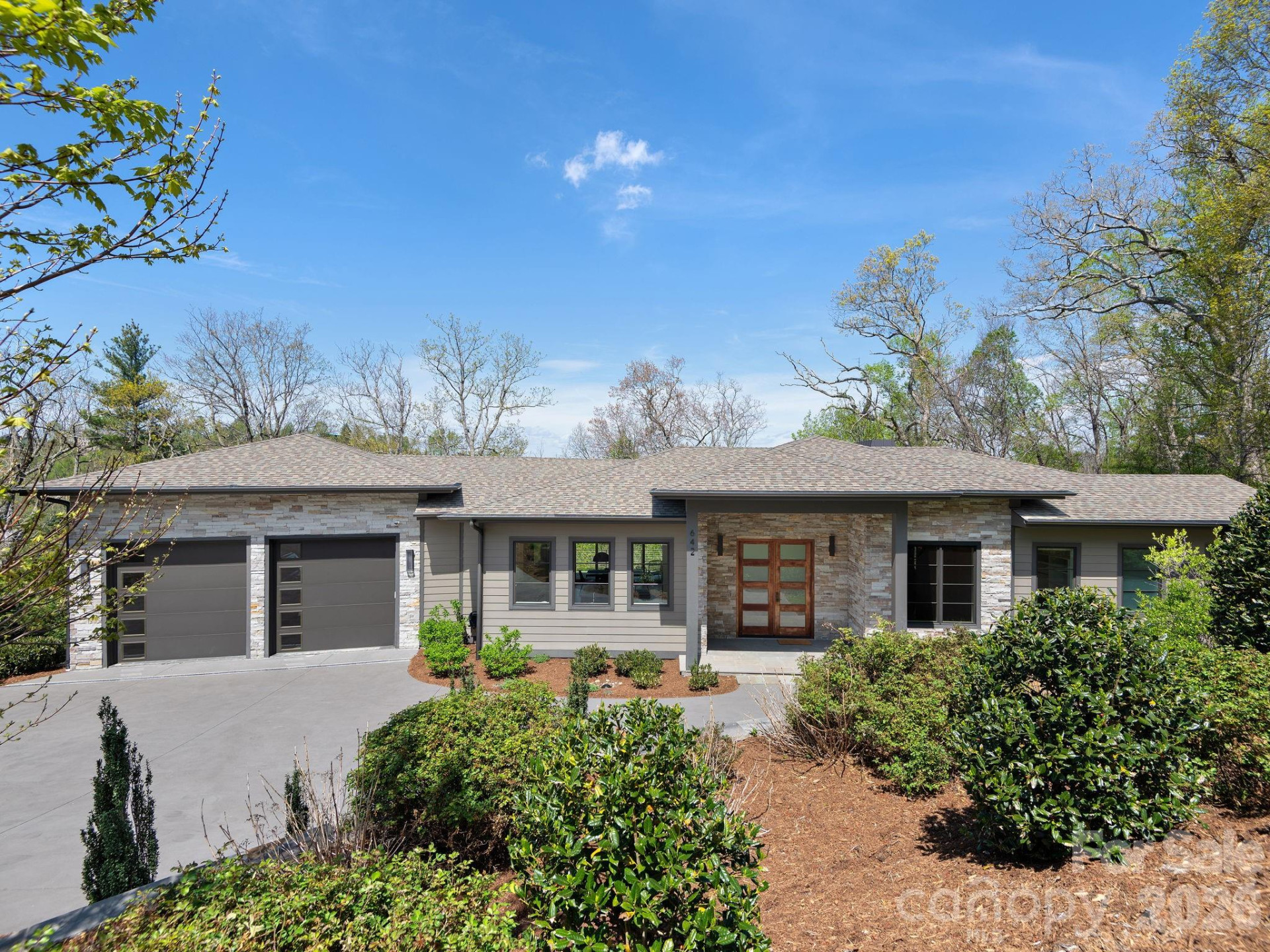 642 Altamont View - Photo 2