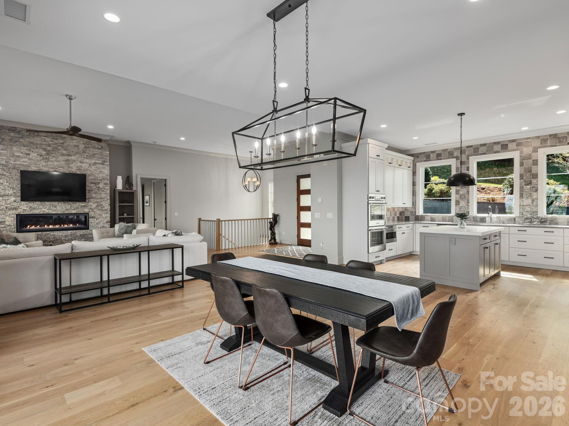 642 Altamont View - Photo 13