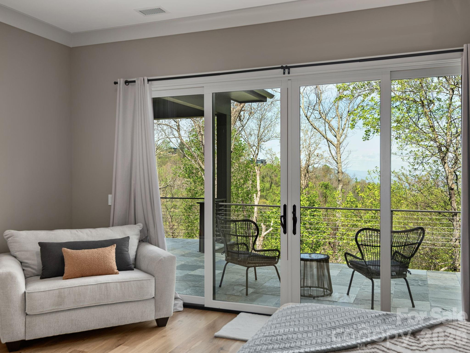 642 Altamont View - Photo 20