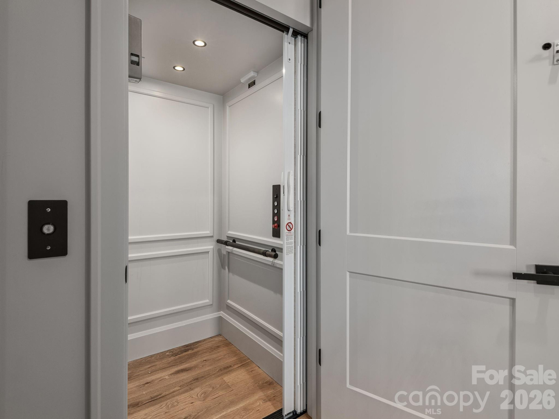 642 Altamont View - Photo 26