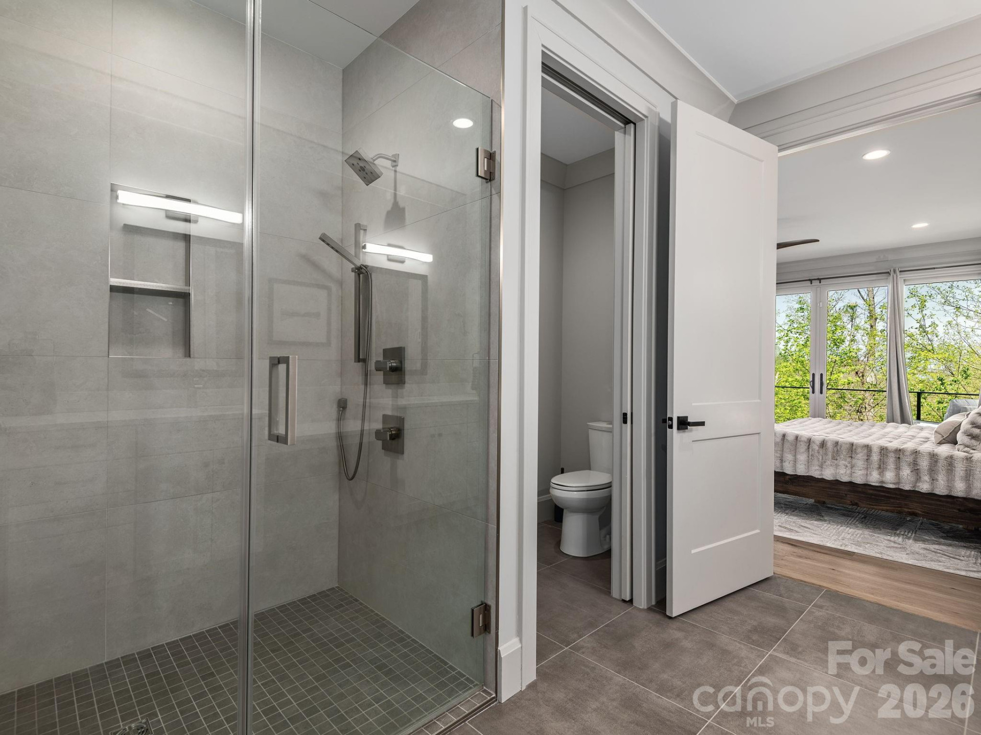 642 Altamont View - Photo 36