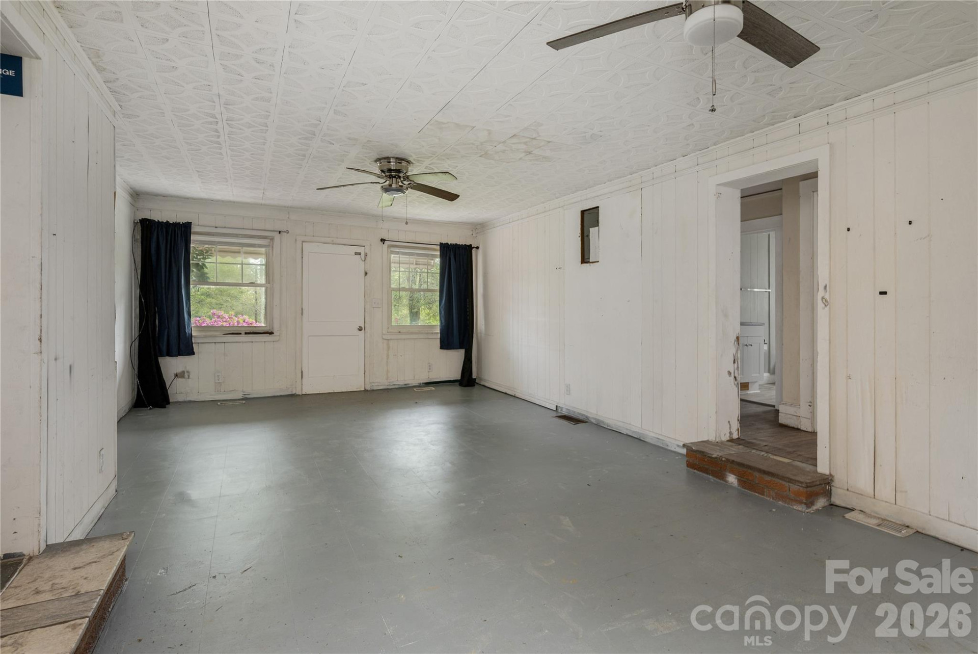 603 Halsbury Avenue - Photo 4