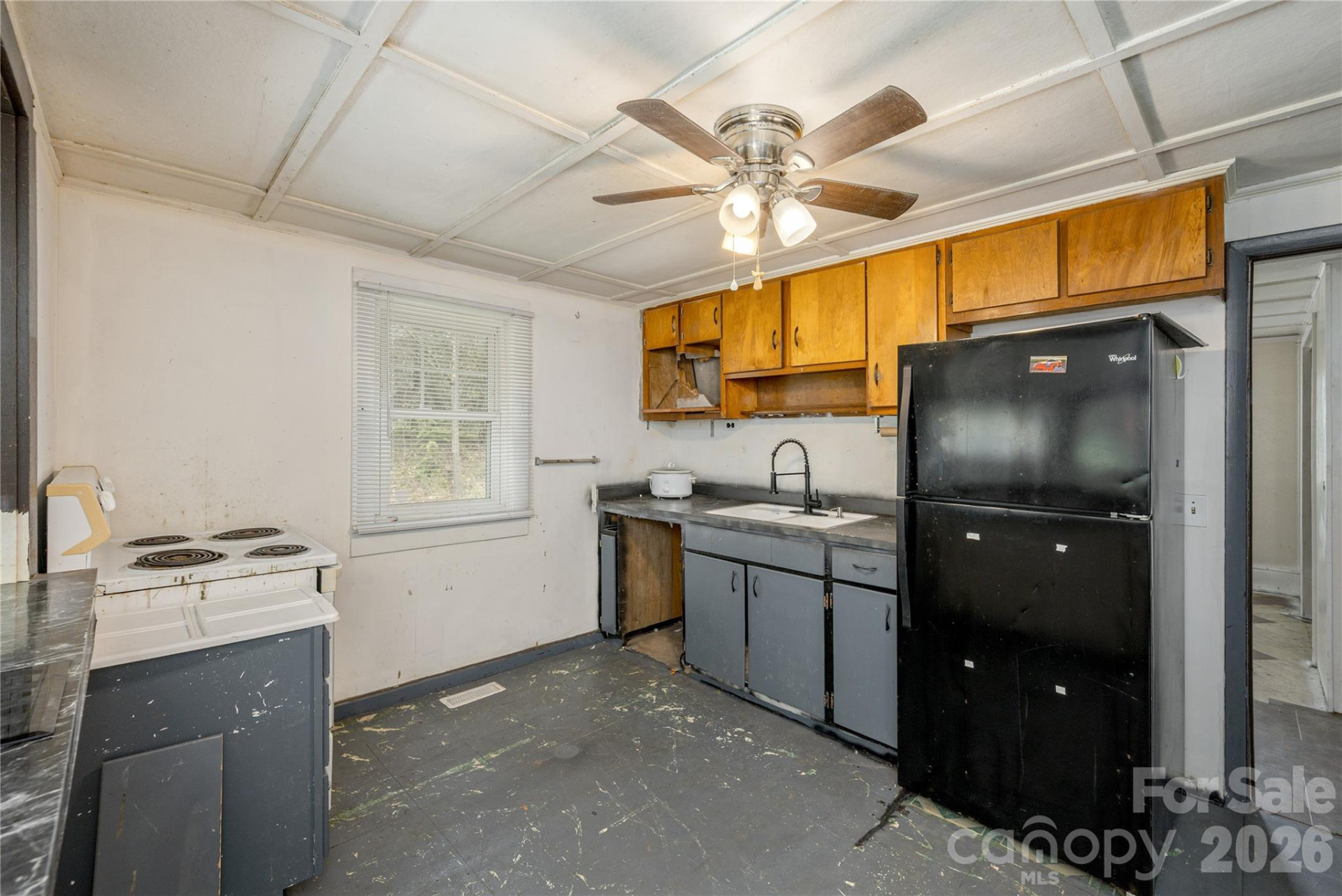 603 Halsbury Avenue - Photo 5