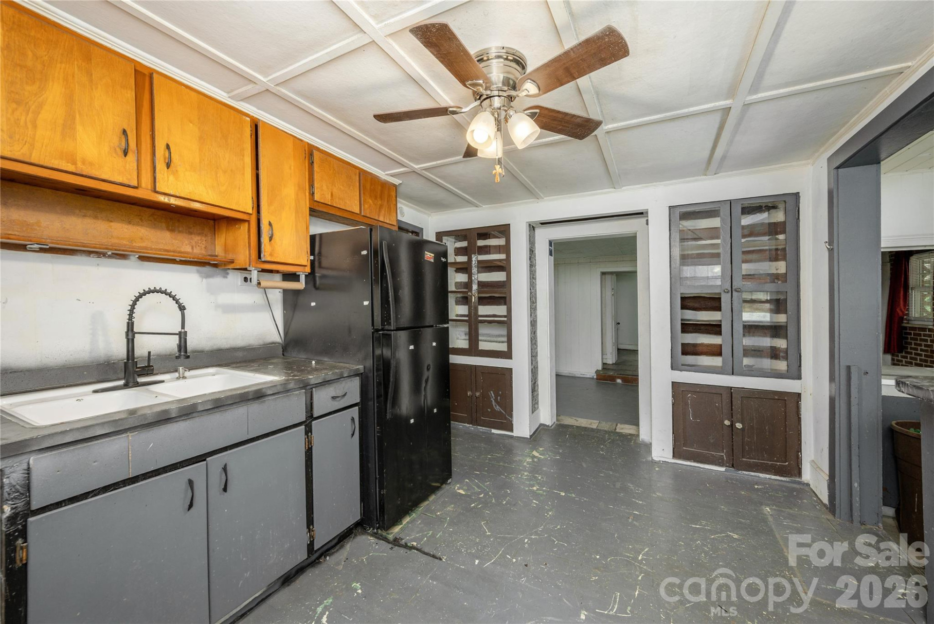 603 Halsbury Avenue - Photo 6