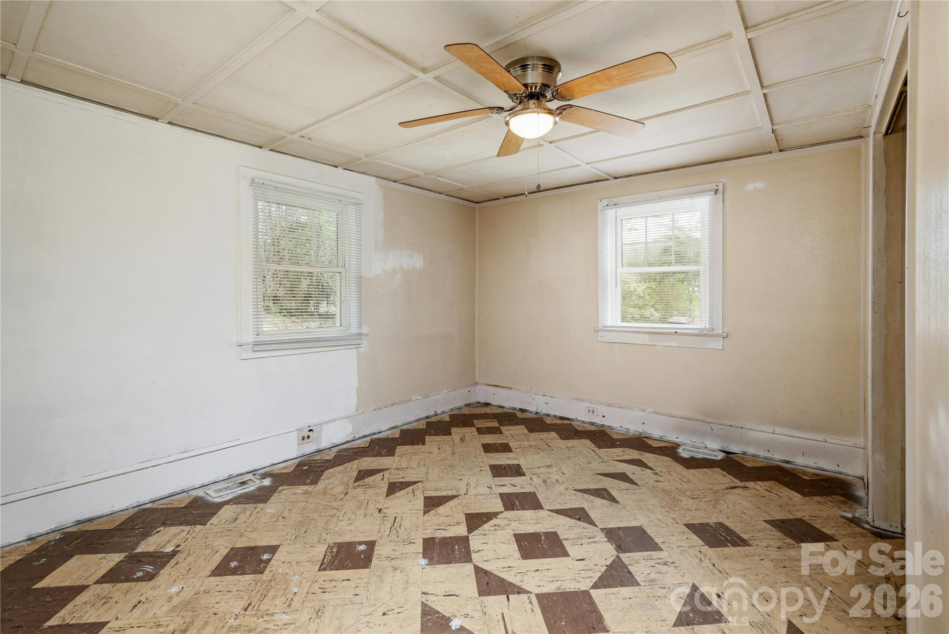 603 Halsbury Avenue - Photo 9