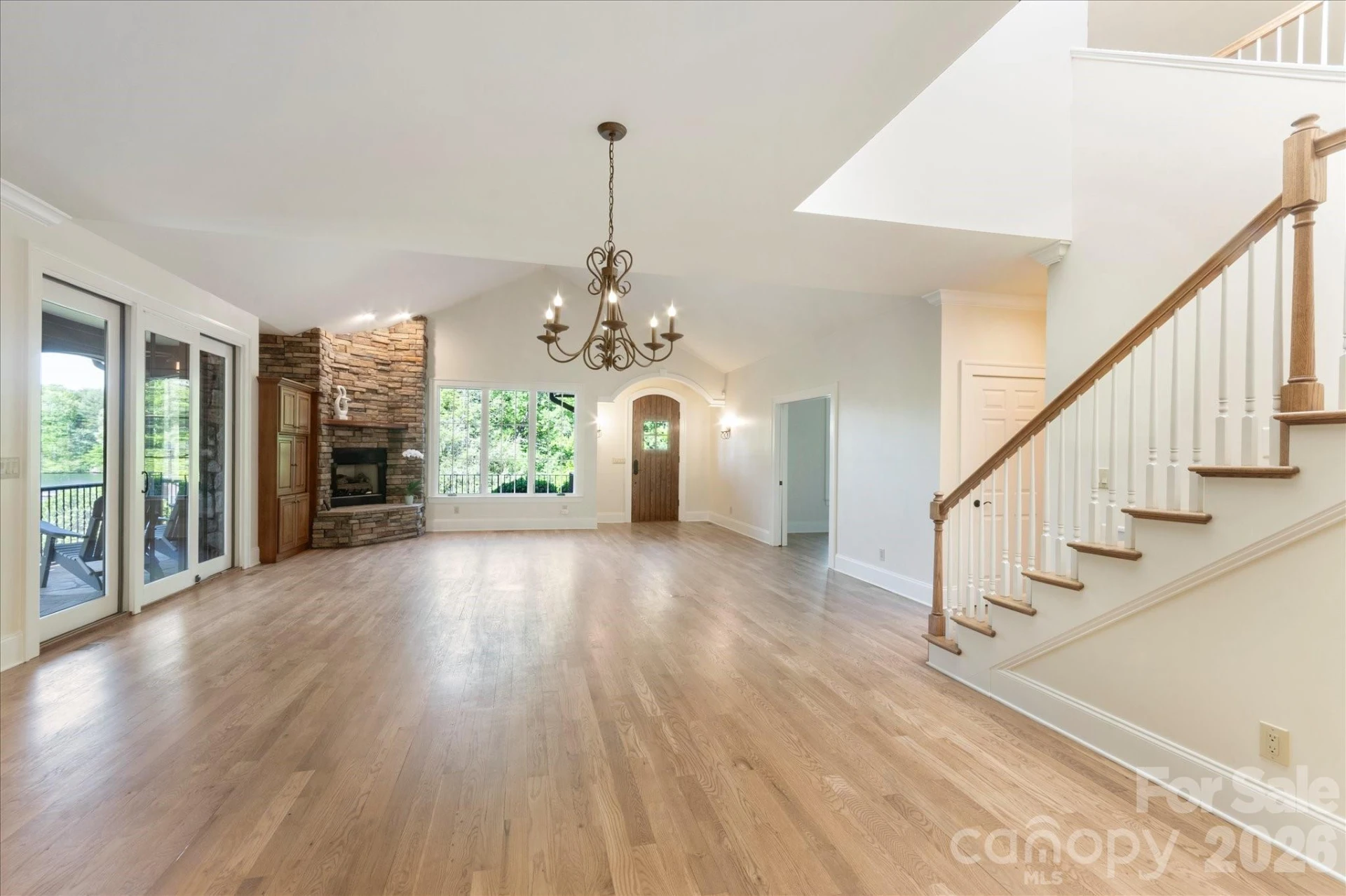 16 Hollyberry Lane - Photo 14