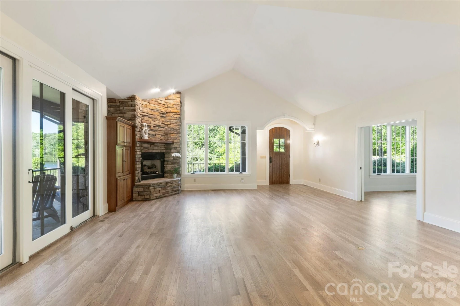 16 Hollyberry Lane - Photo 15