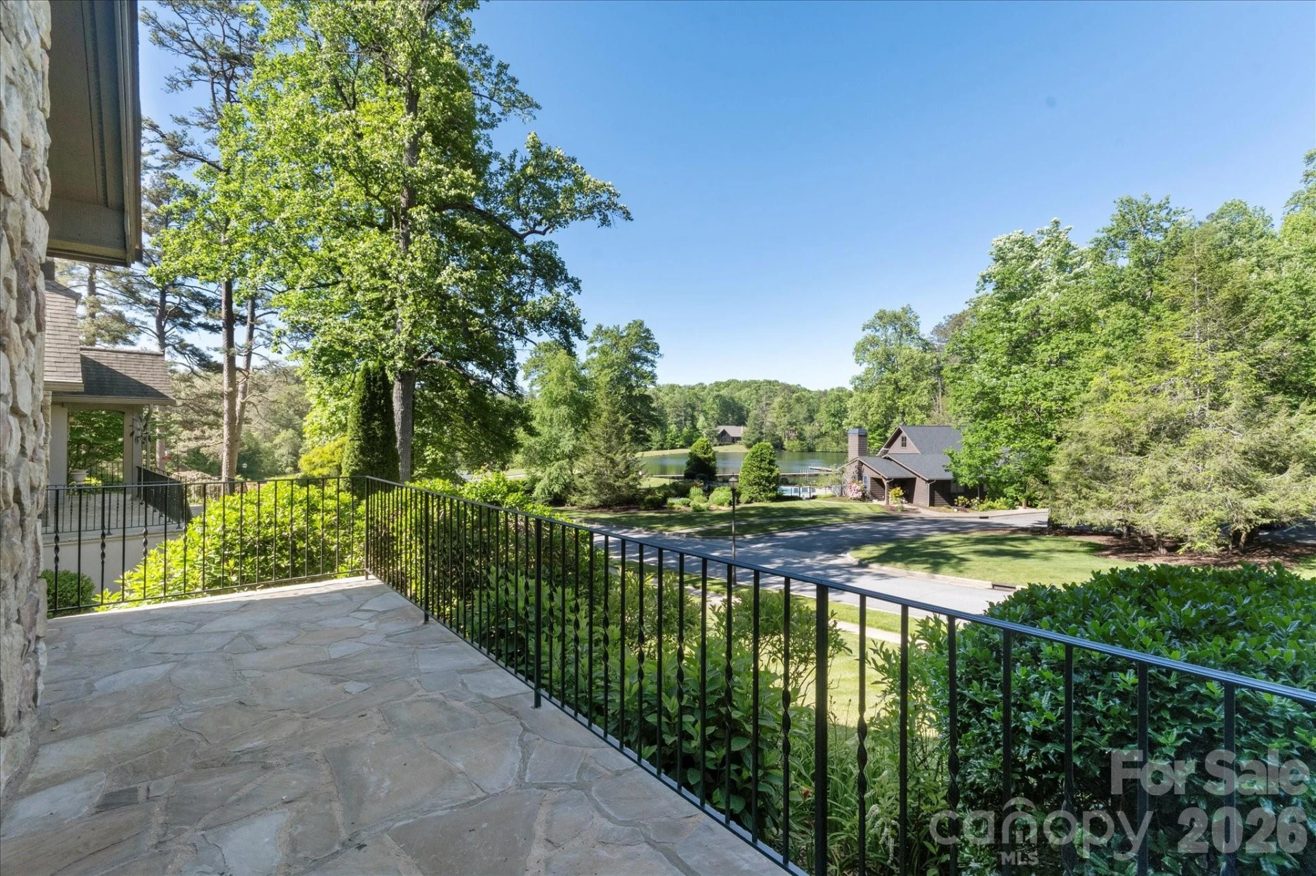 16 Hollyberry Lane - Photo 22