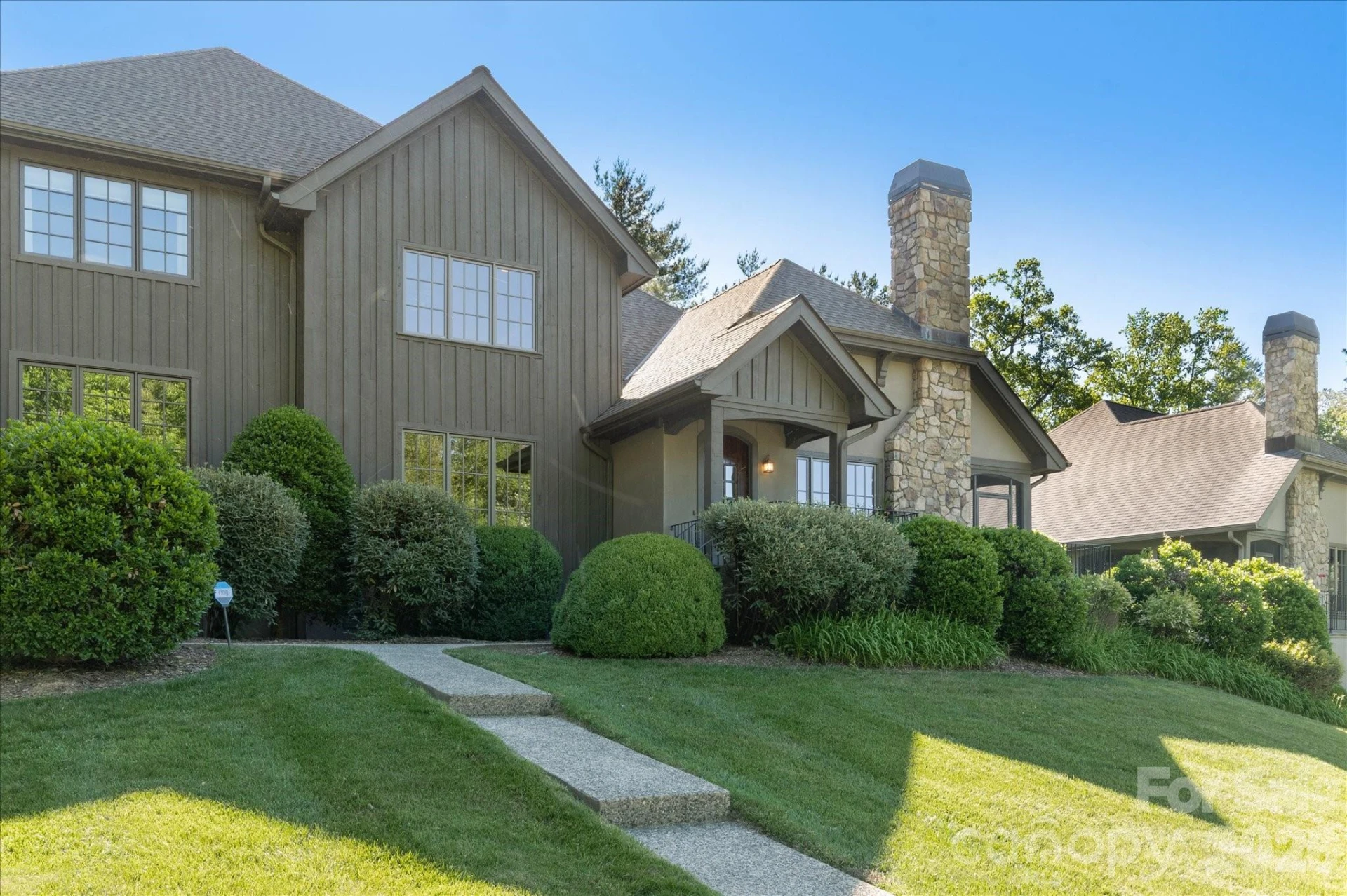 16 Hollyberry Lane - Photo 4