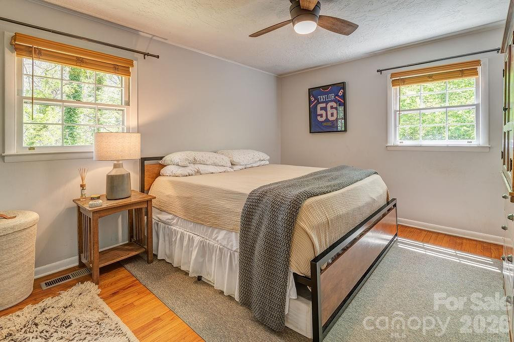 24 Forest Lane - Photo 11