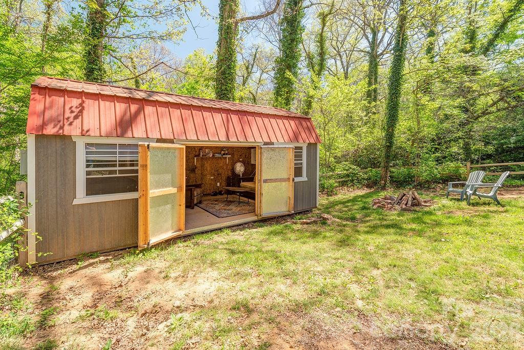 24 Forest Lane - Photo 20