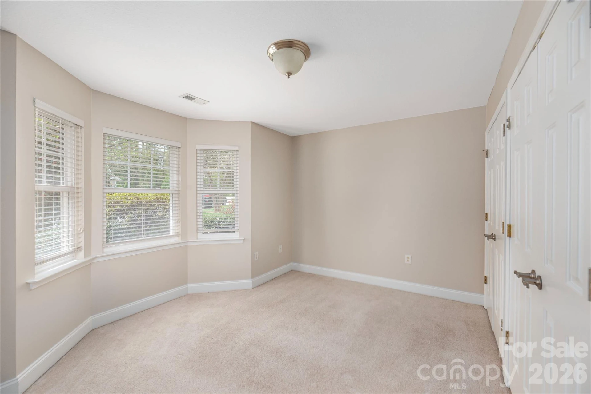 8 Kaylor Drive - Photo 17
