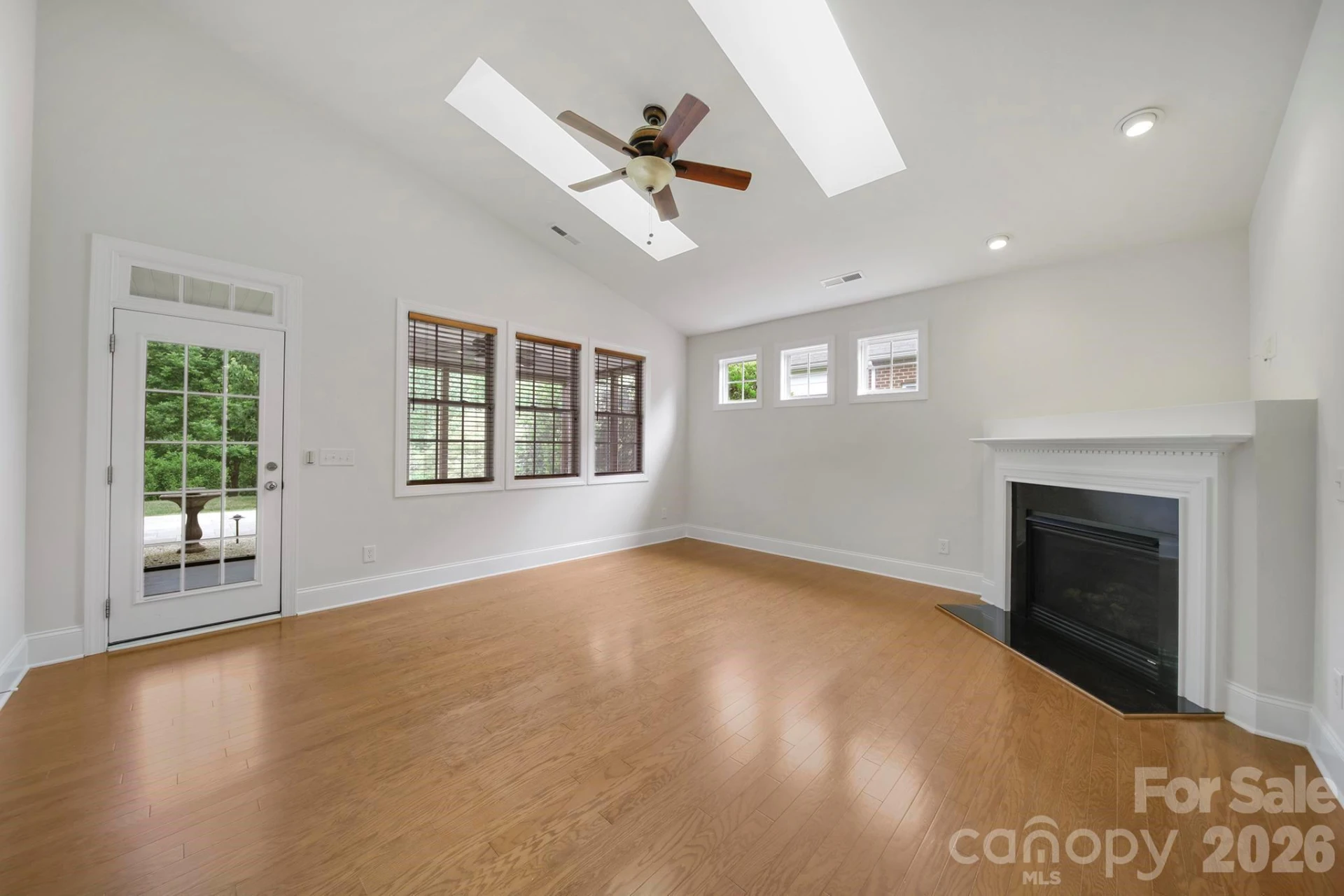 7924 Honey Fig Road - Photo 5