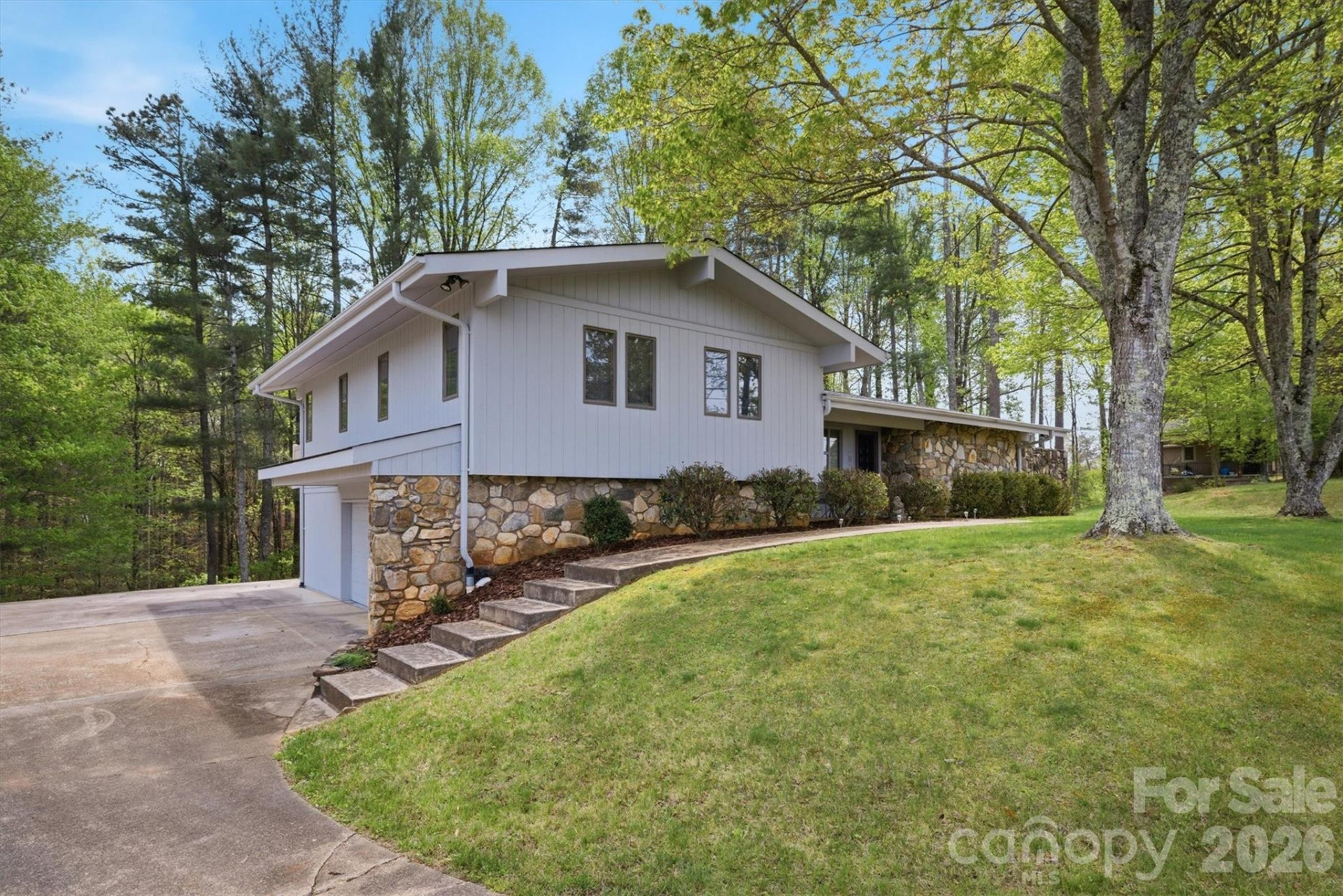 122 Lake Club Drive - Photo 4