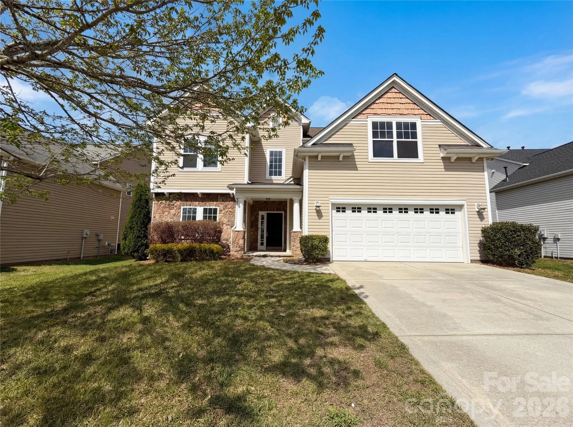 9696 Ravenscroft Lane