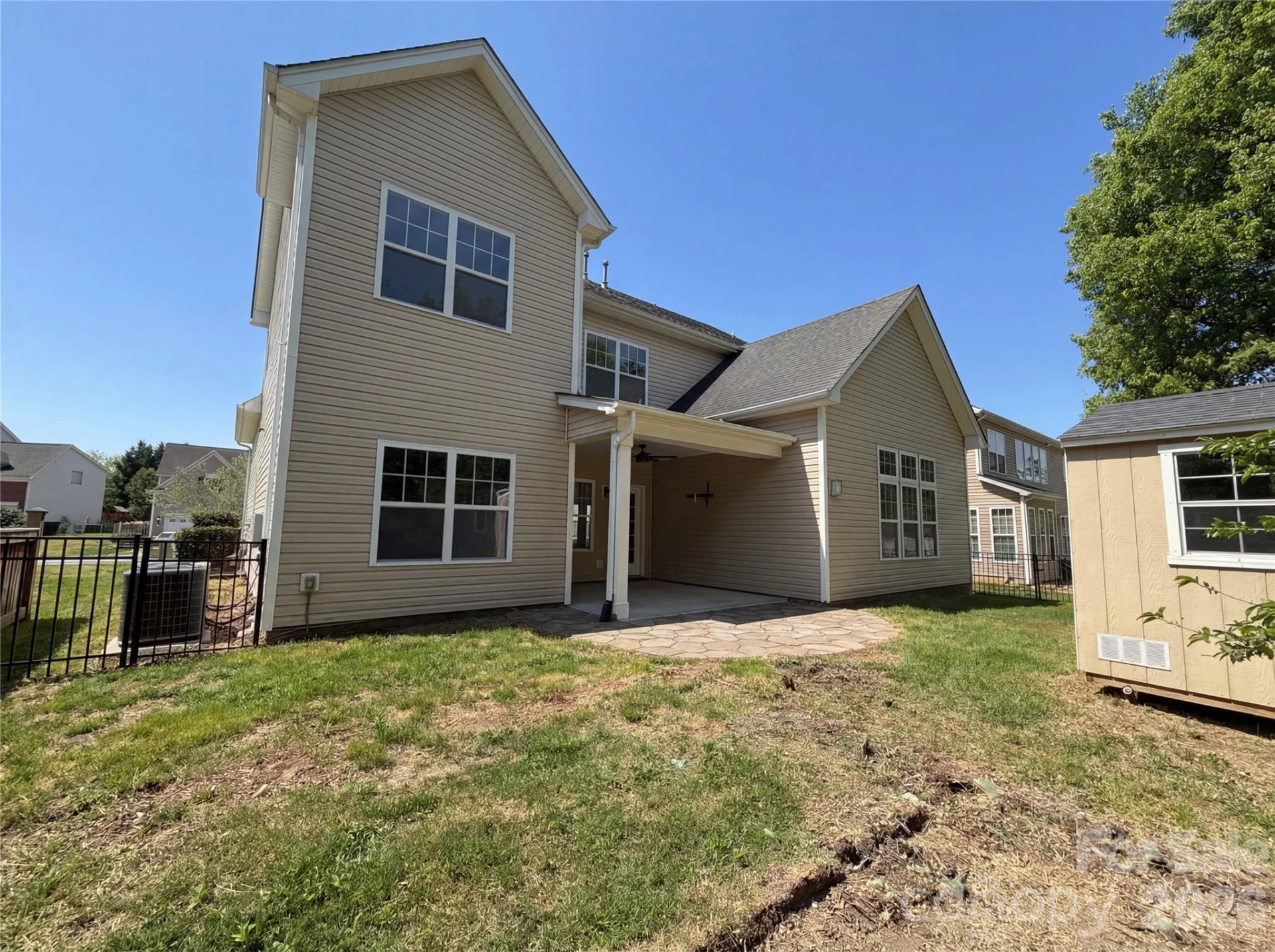 9696 Ravenscroft Lane - Photo 5