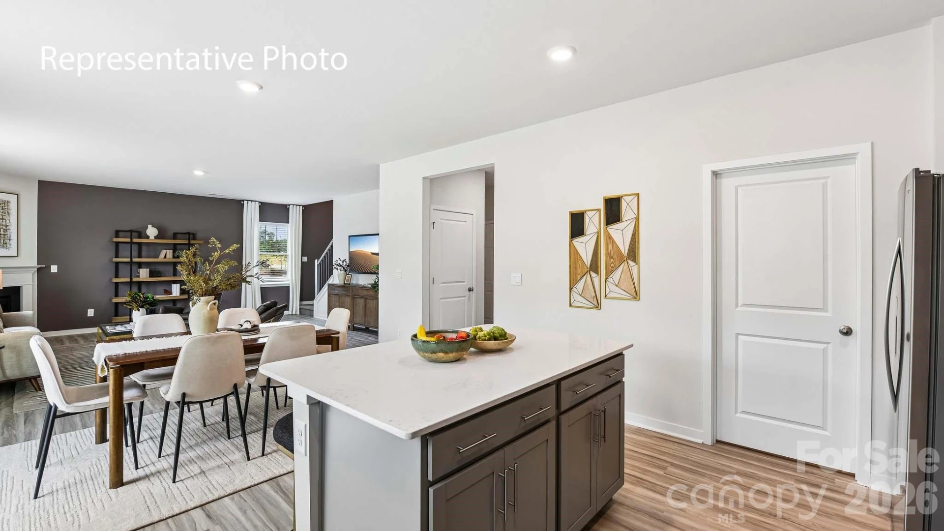 500 Blackpool Court - Photo 4