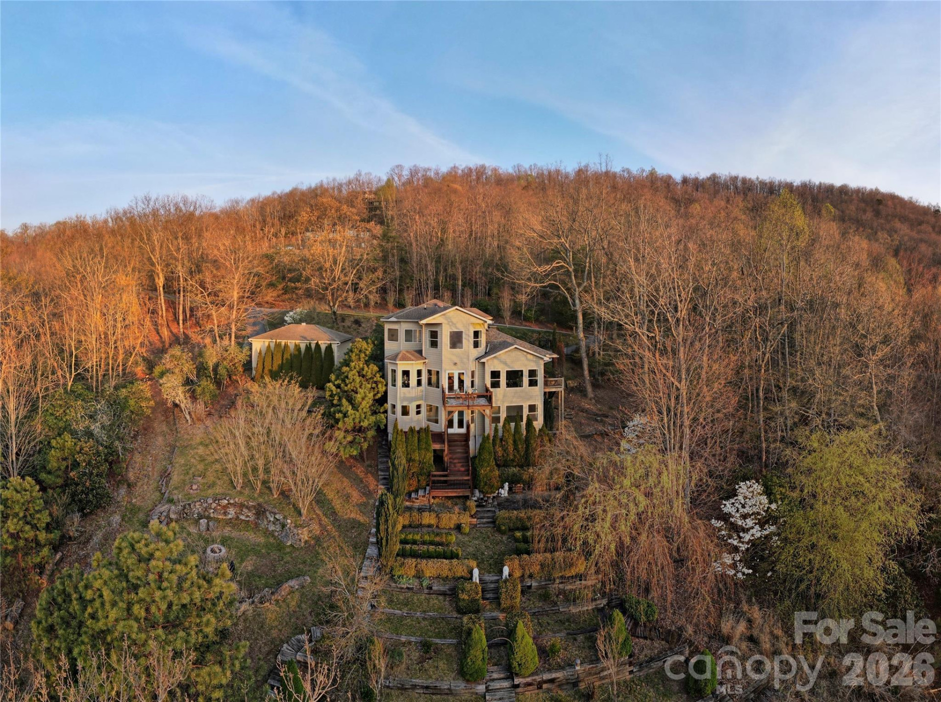 301 Forge Crest Drive - Photo 2